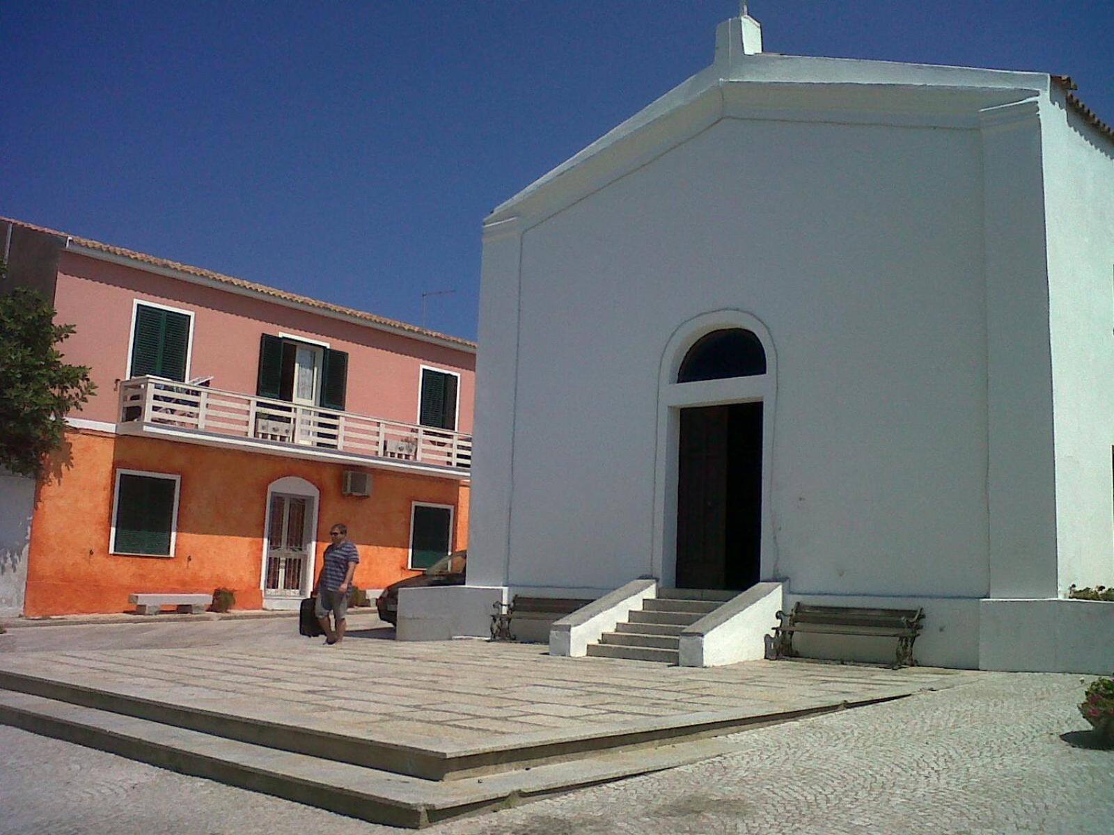 Appartamento In Paese A Santa Teresa Di Gallura Экстерьер фото